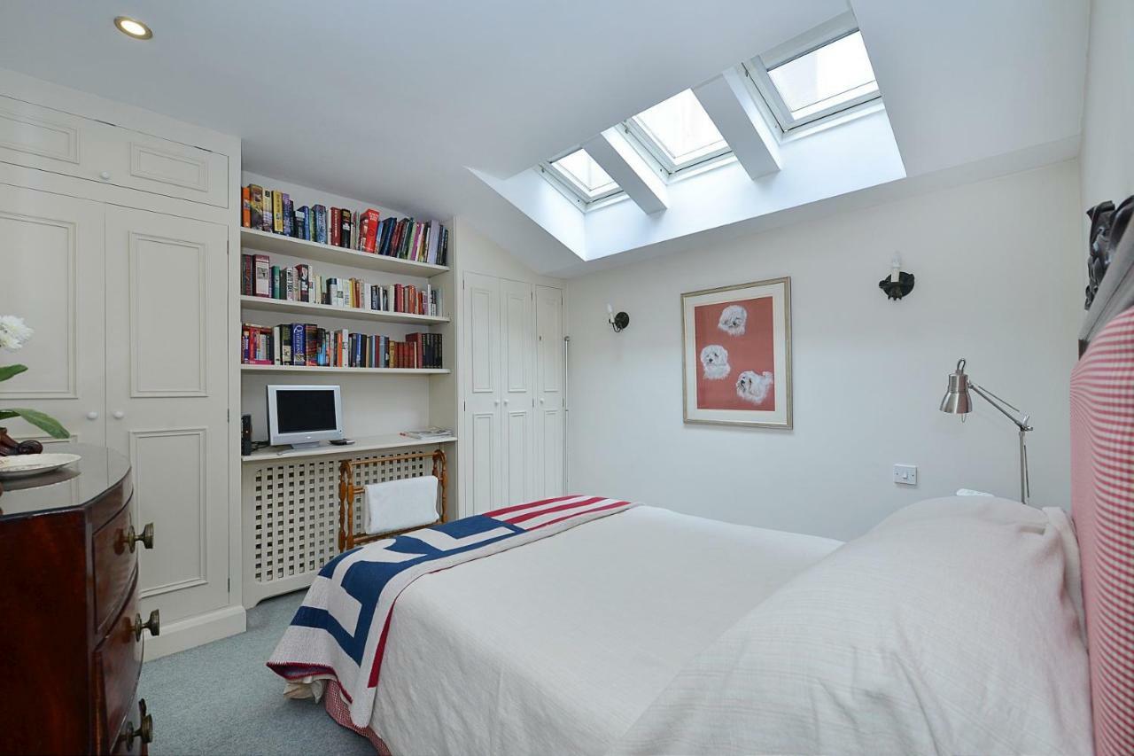 Ennismore Mews Лондон Экстерьер фото